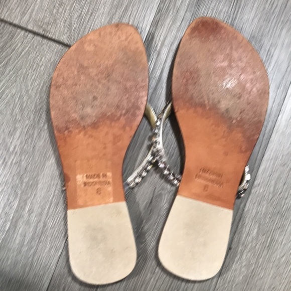 Mystique Silver Rhinestone Thong Style Leather Sandals size 8 - Picture 9 of 9